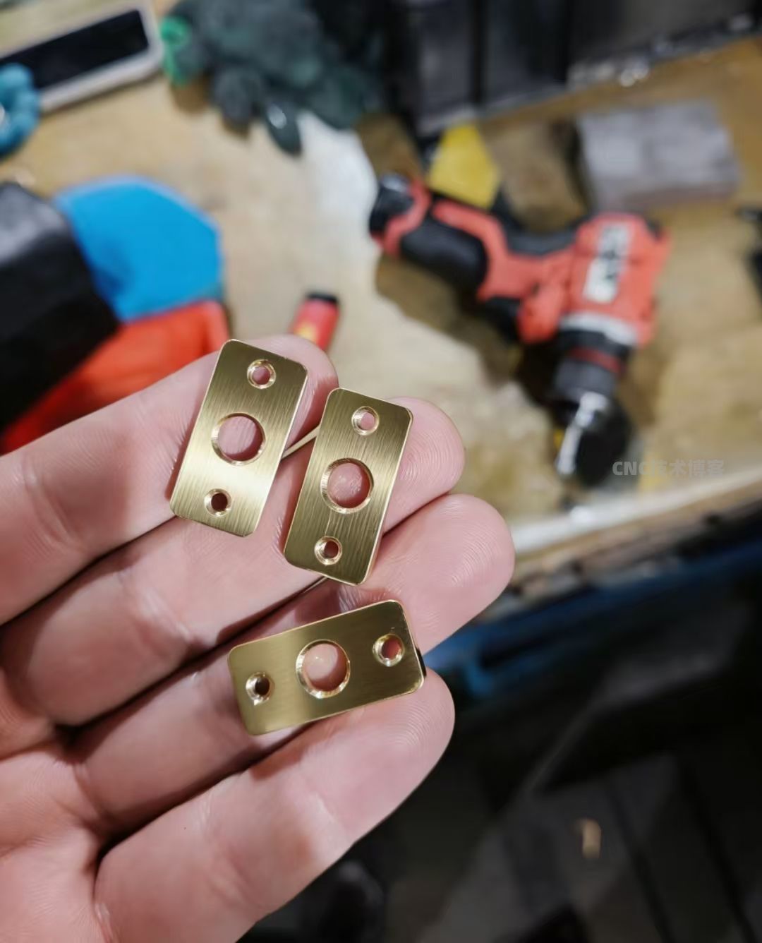 小批量迷你小铜件加工工艺分享